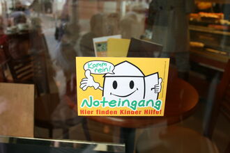 Noteingang im Stadtteil Schwanheim 3